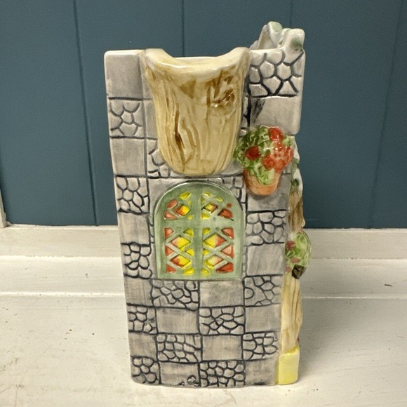 VINTAGE HERITAGE MINT LTD. CERAMIC PITCHER‎ MEDIEVAL STYLE BUILDING - Picture 5 of 9